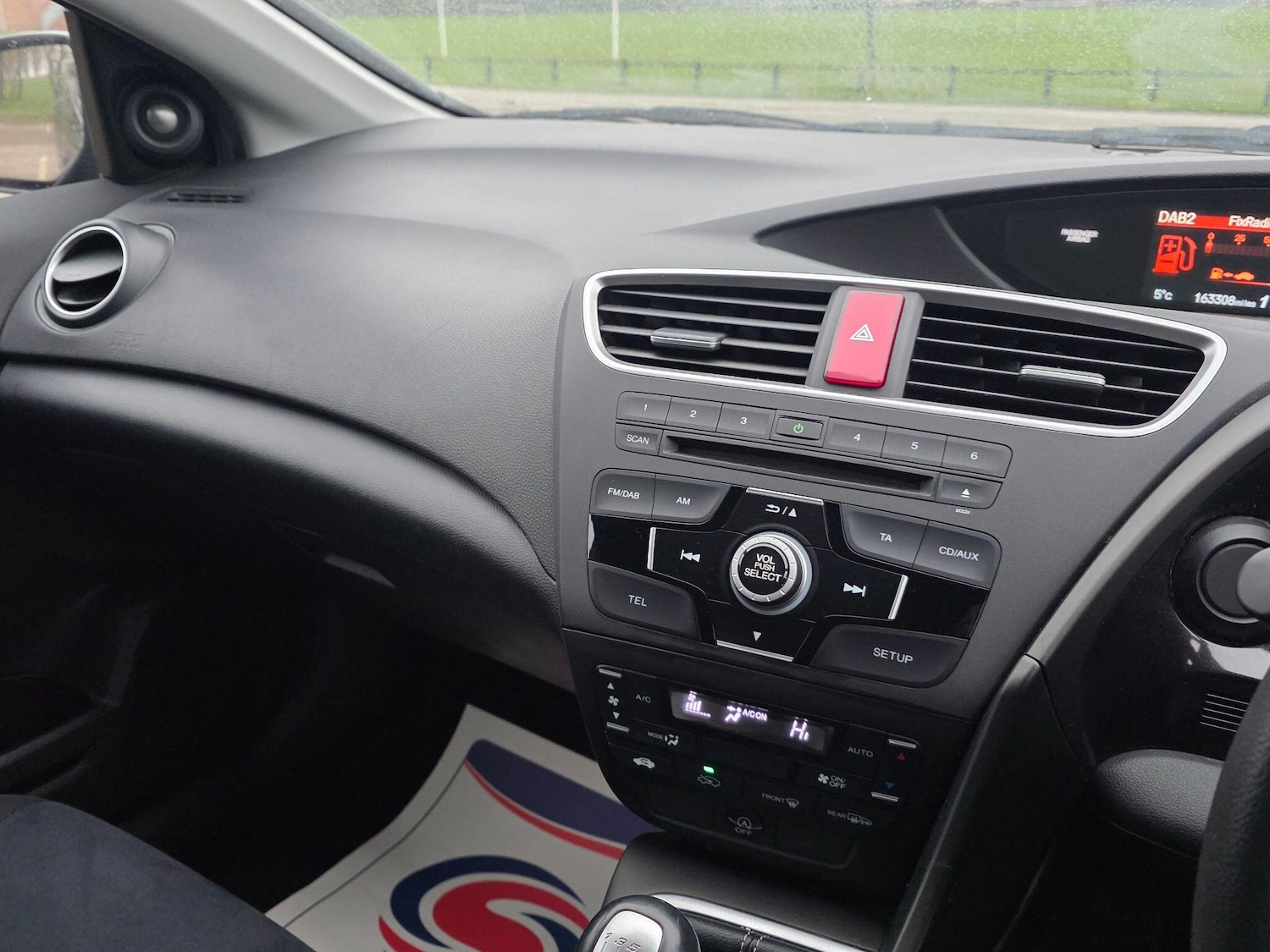 Used Honda Civic 2015 for sale - 77449476: Photo 30