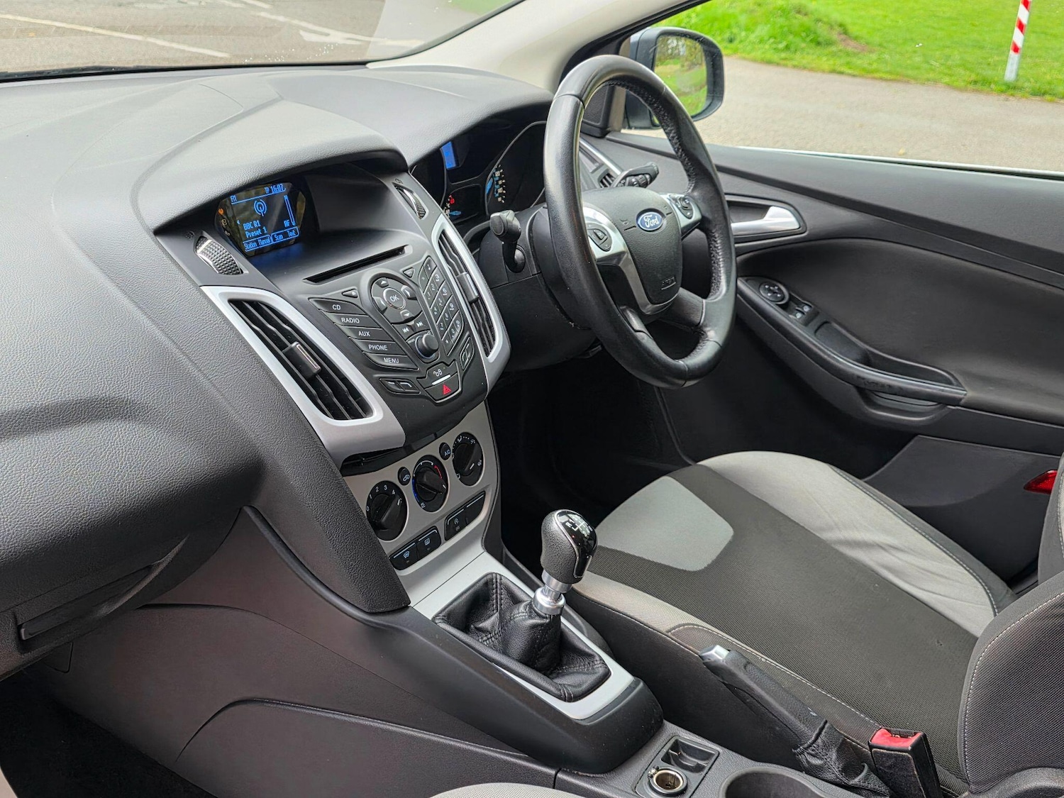 Used Ford Focus 2013 for sale - 76327983: Photo 11