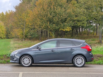 Used Ford Focus 2013 for sale - 76327983: Photo