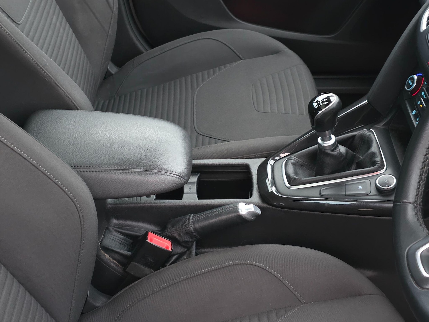 Used Ford Focus 2016 for sale - 76389993: Photo 38