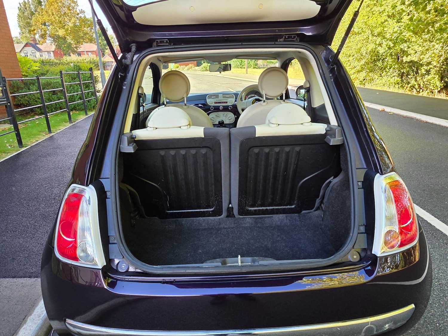 Vehicle 28