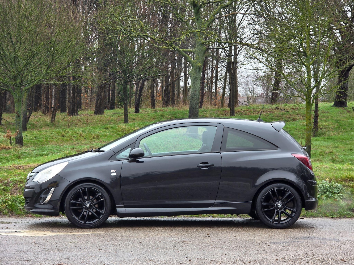 Used Vauxhall Corsa 2012 for sale - 77526274: Photo 4