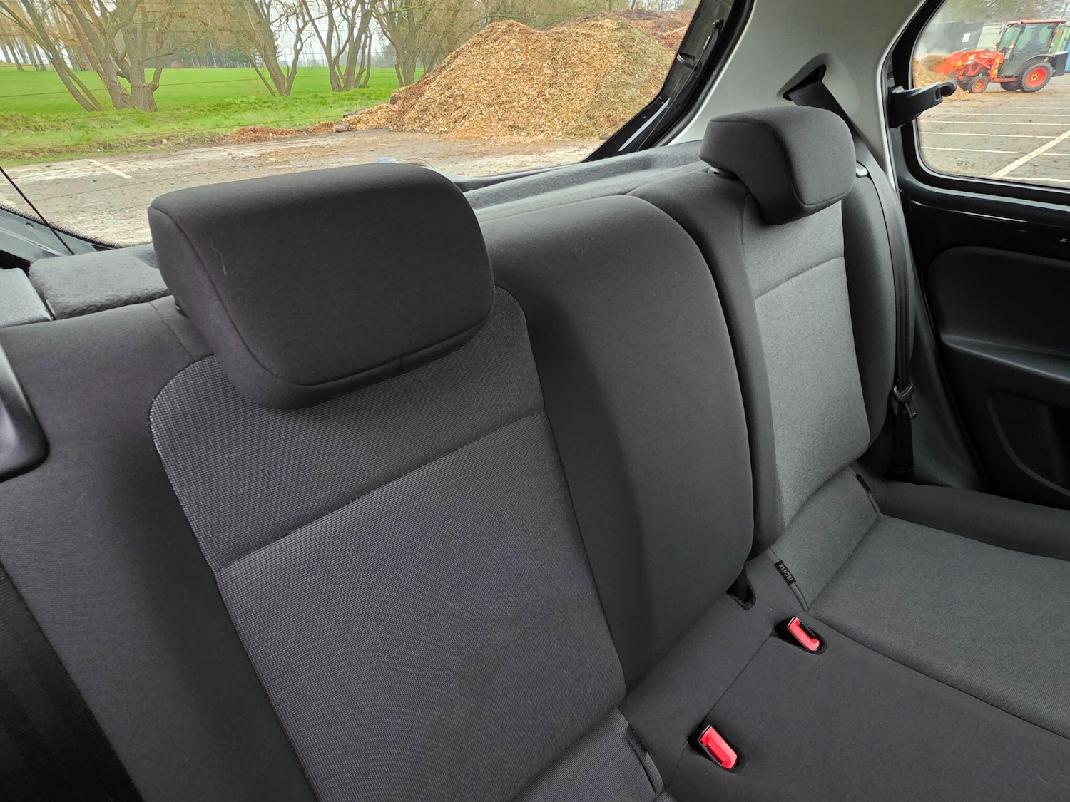 Used Volkswagen up! 2015 for sale - 77428314: Photo 17