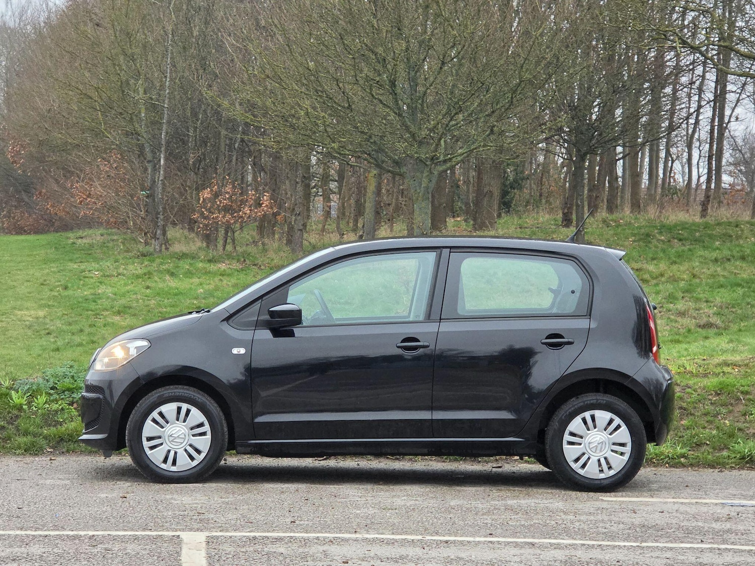 Used Volkswagen up! 2015 for sale - 77428314: Photo 4
