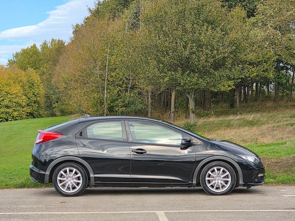 Used Honda Civic 2012 for sale - 76190893: Photo 8
