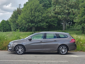 Used Peugeot 308 SW 2015 for sale - 78664113: Photo