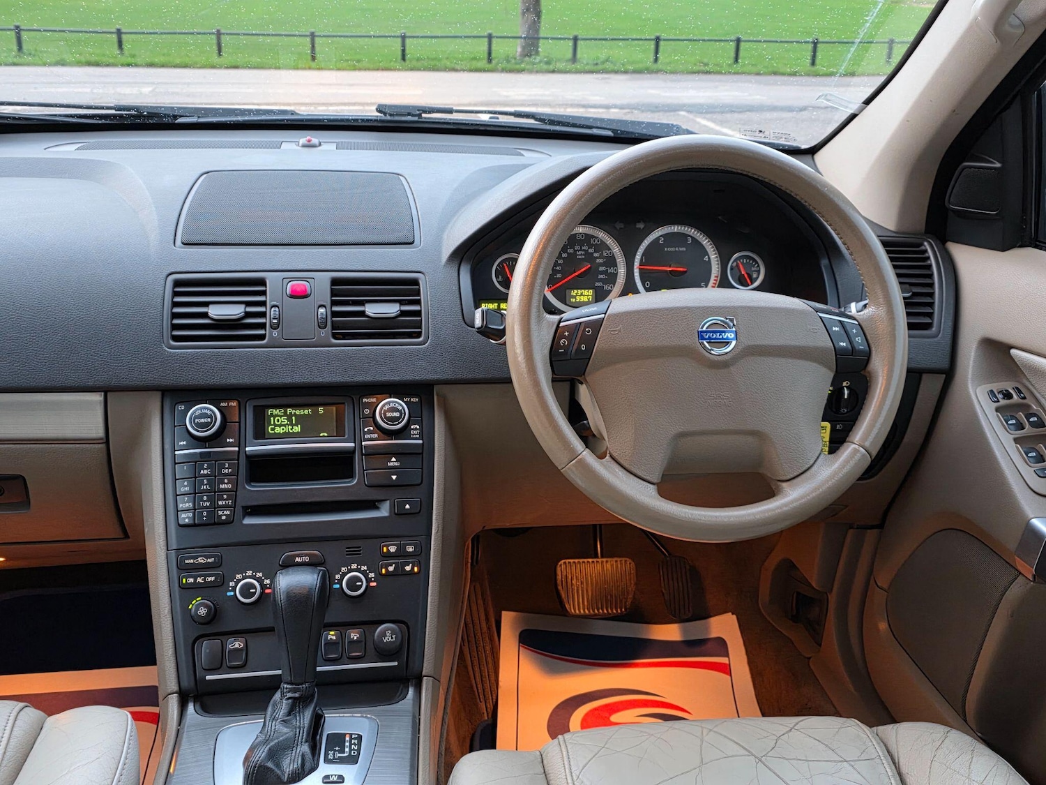 Used Volvo XC90 2012 for sale - 76978009: Photo 19