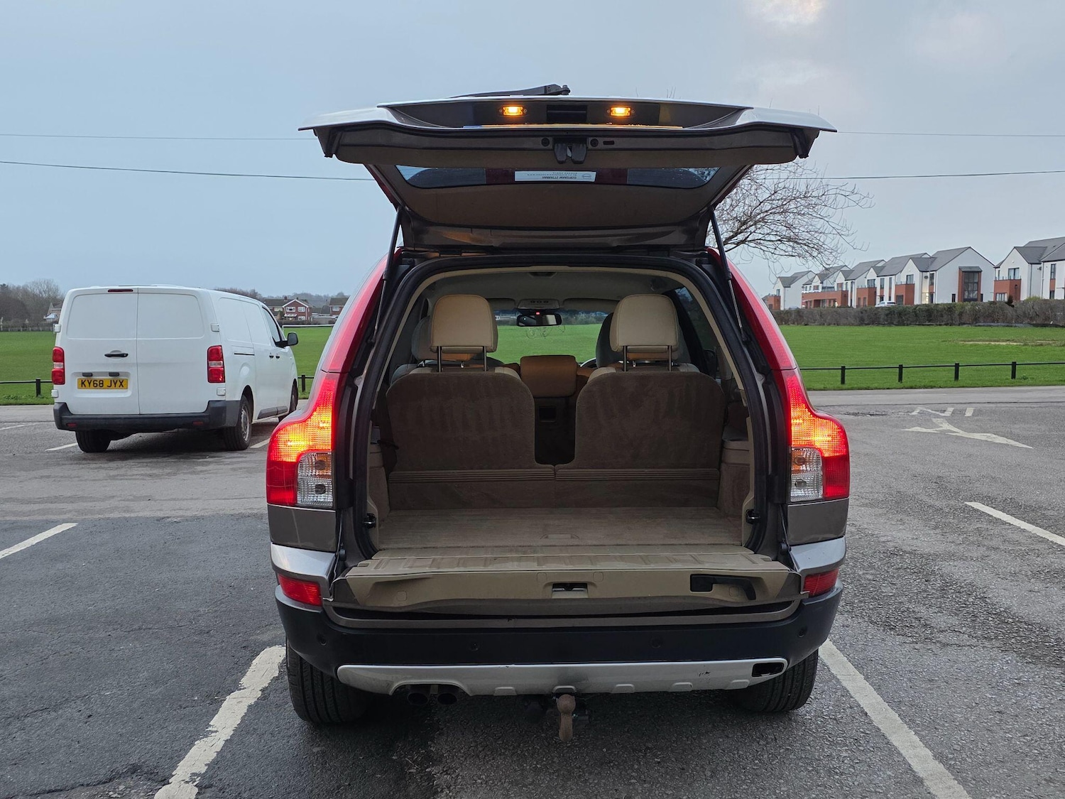 Used Volvo XC90 2012 for sale - 76978009: Photo 42