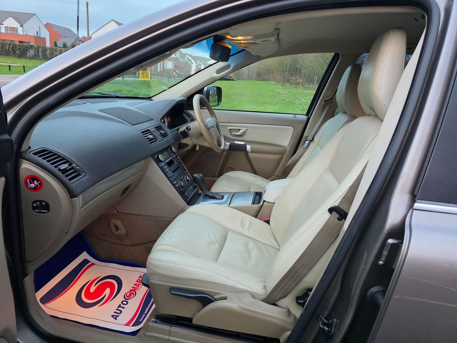 Used Volvo XC90 2012 for sale - 76978009: Photo 9