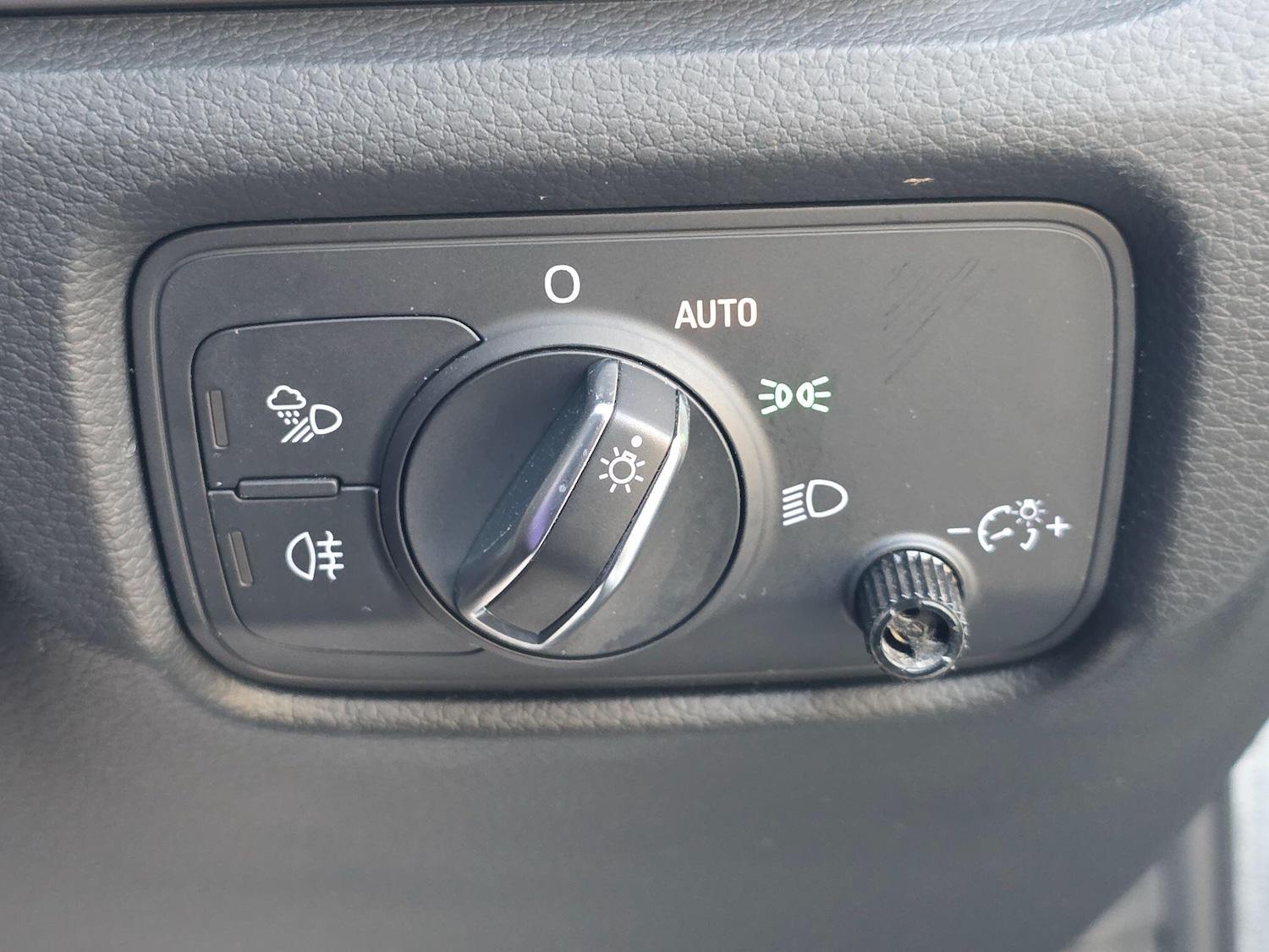 Used Audi A3 2018 for sale - 76609427: Photo 38