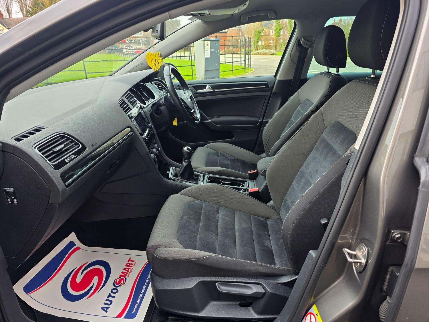 Used Volkswagen Golf 2013 for sale - 77810340: Photo 10