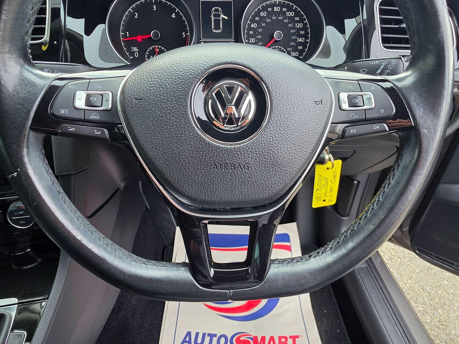 Used Volkswagen Golf 2013 for sale - 77810340: Photo 32