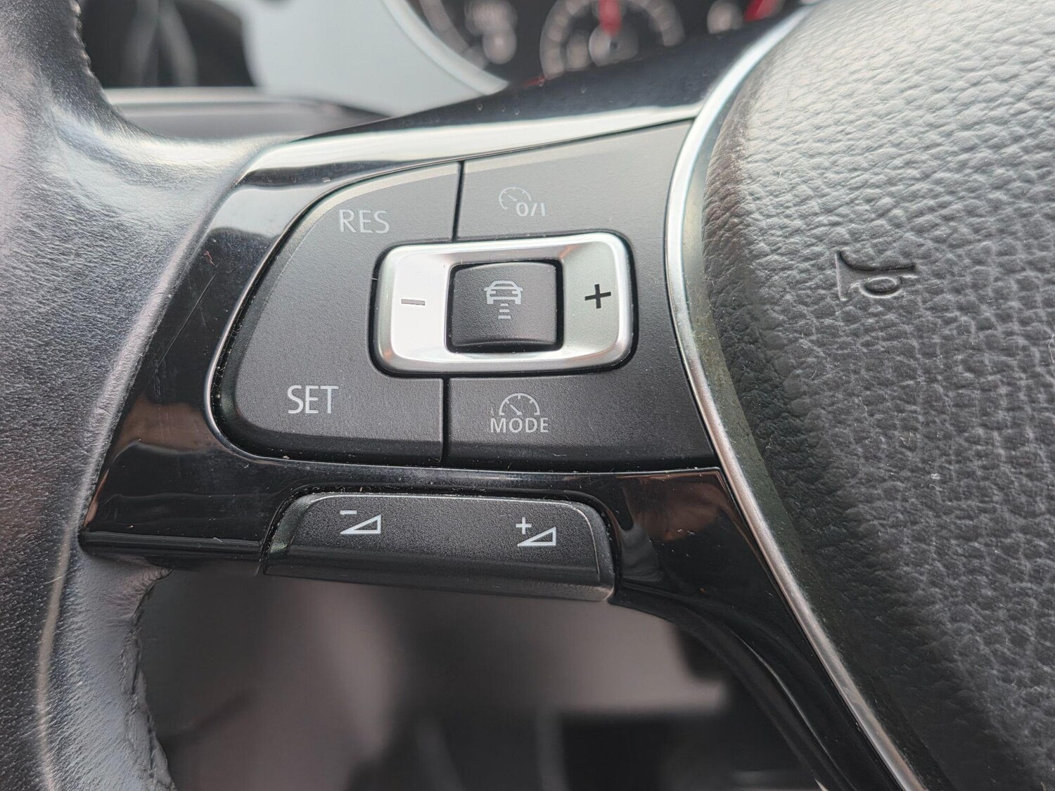 Used Volkswagen Golf 2013 for sale - 77810340: Photo 33