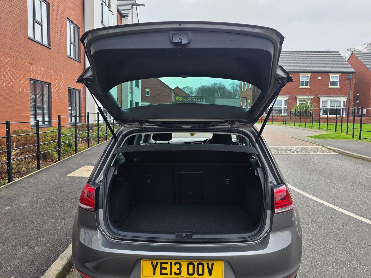 Used Volkswagen Golf 2013 for sale - 77810340: Photo 37