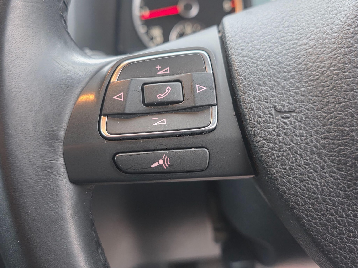 Used Volkswagen Tiguan 2013 for sale - 77307764: Photo 32