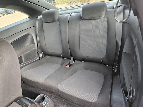 Used Volkswagen Beetle 2014 for sale - 74768963: Photo 13