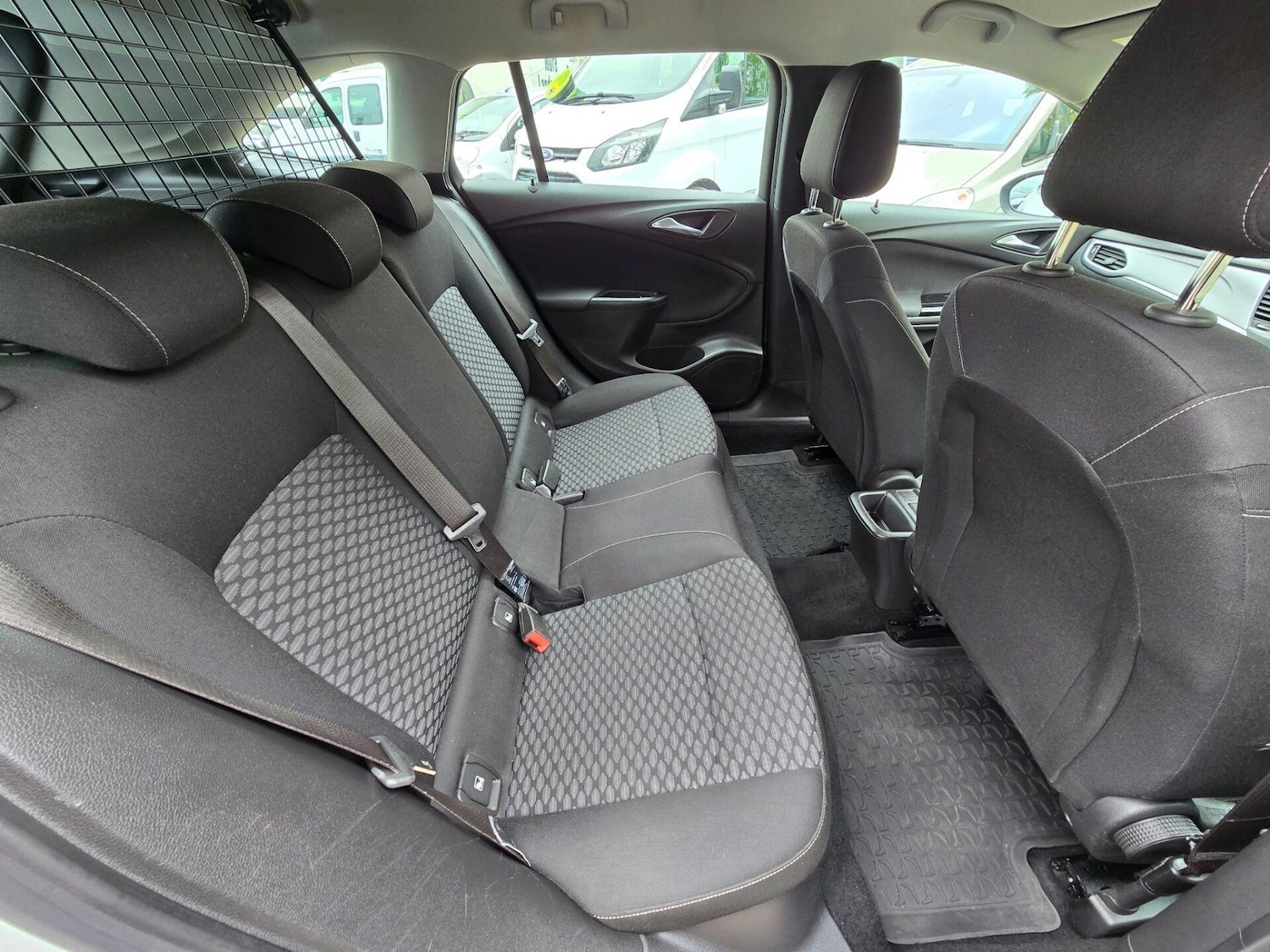 Used Vauxhall Astra 2017 for sale - 76891868: Photo 17