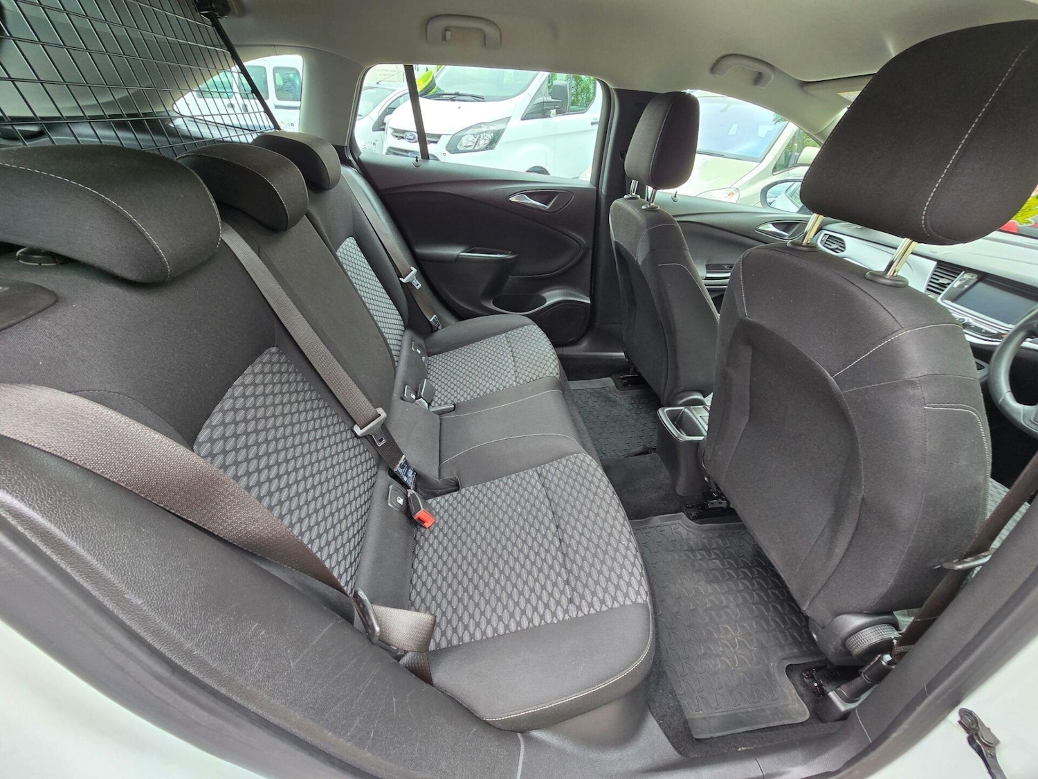 Used Vauxhall Astra 2017 for sale - 76891868: Photo 18