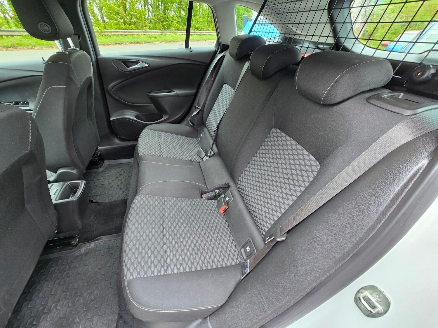 Used Vauxhall Astra 2017 for sale - 76891868: Photo 20