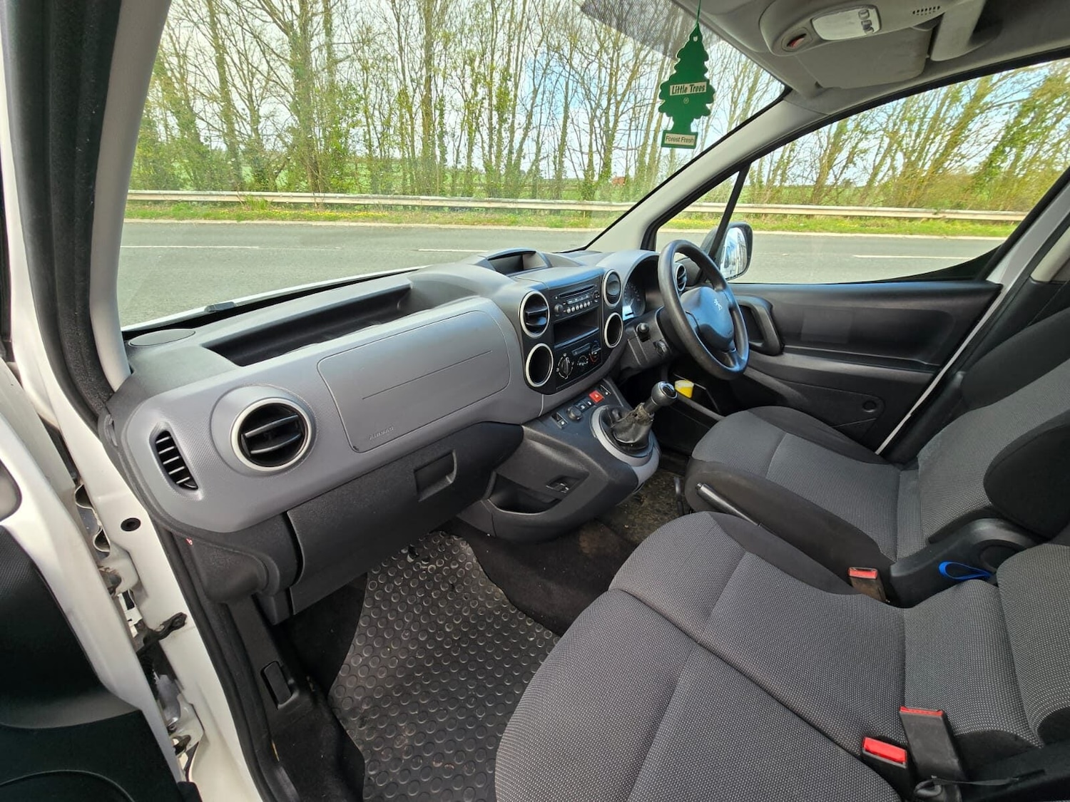 Used Peugeot Partner 2017 for sale - 78012837: Photo 15