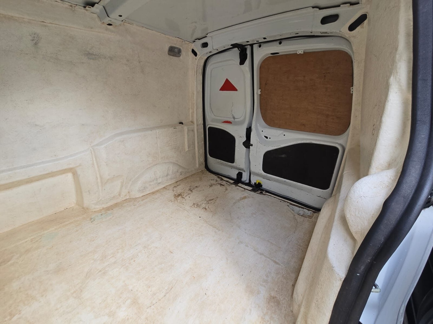 Used Peugeot Partner 2017 for sale - 78012837: Photo 17