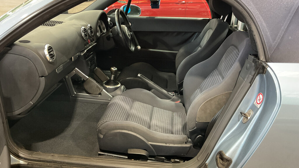 Used Audi TT 2005 for sale - 77199332: Photo 8