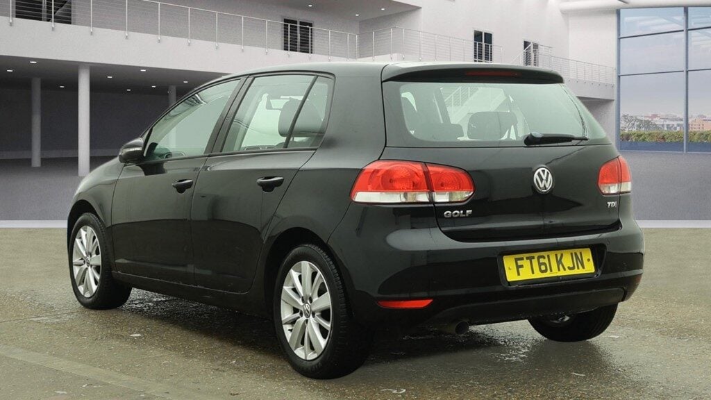 Used Volkswagen Golf 2011 for sale - 77168671: Photo 3