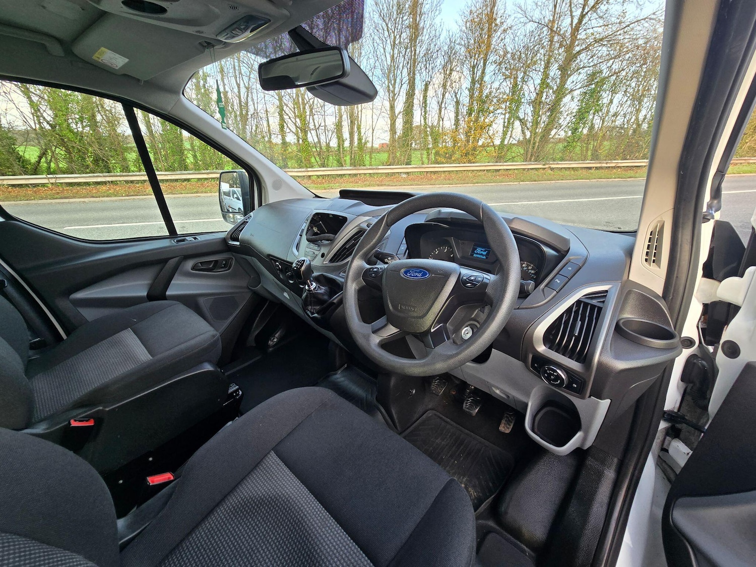 Used Ford Transit Custom 2015 for sale - 76572033: Photo 24