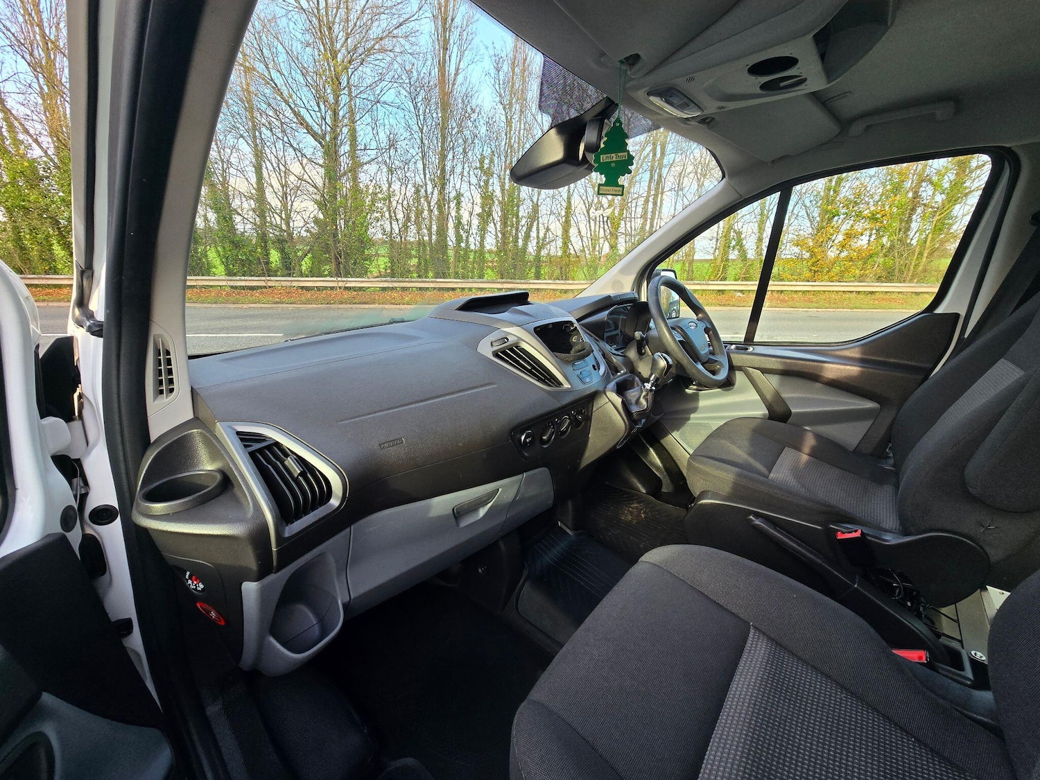 Used Ford Transit Custom 2015 for sale - 76572033: Photo 33