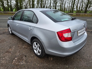 Used Skoda Rapid 2013 for sale - 76985197: Photo