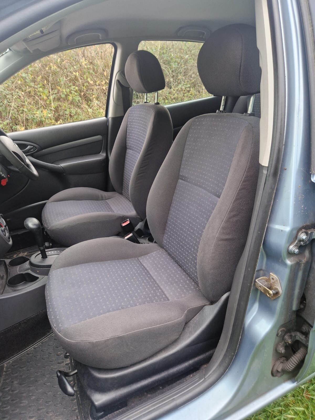 Used Ford Focus 2004 for sale - 76893124: Photo 13