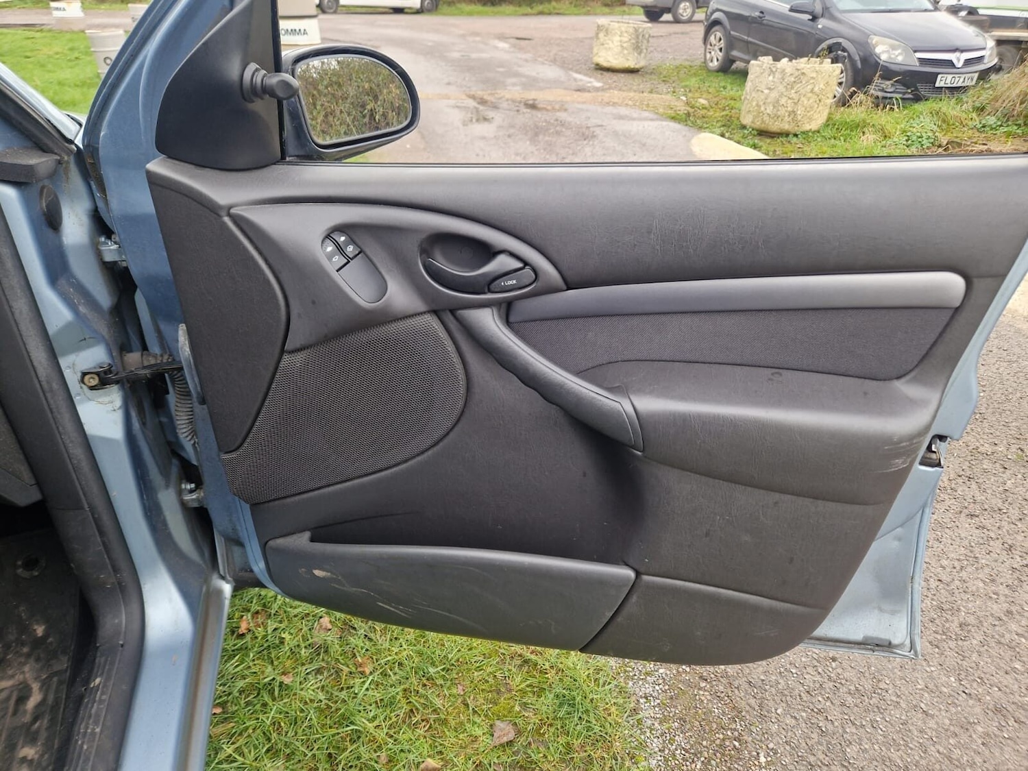 Used Ford Focus 2004 for sale - 76893124: Photo 22