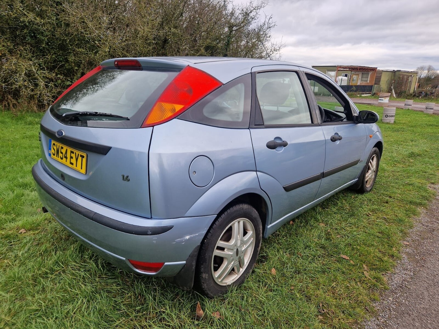 Used Ford Focus 2004 for sale - 76893124: Photo 8