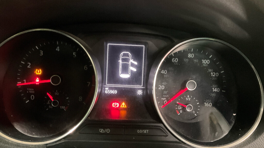 Used Volkswagen Golf 2016 for sale - 77382224: Photo 9