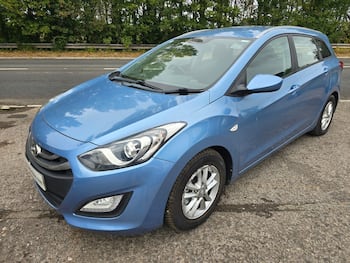 Used Hyundai i30 2014 for sale - 79764941: Photo