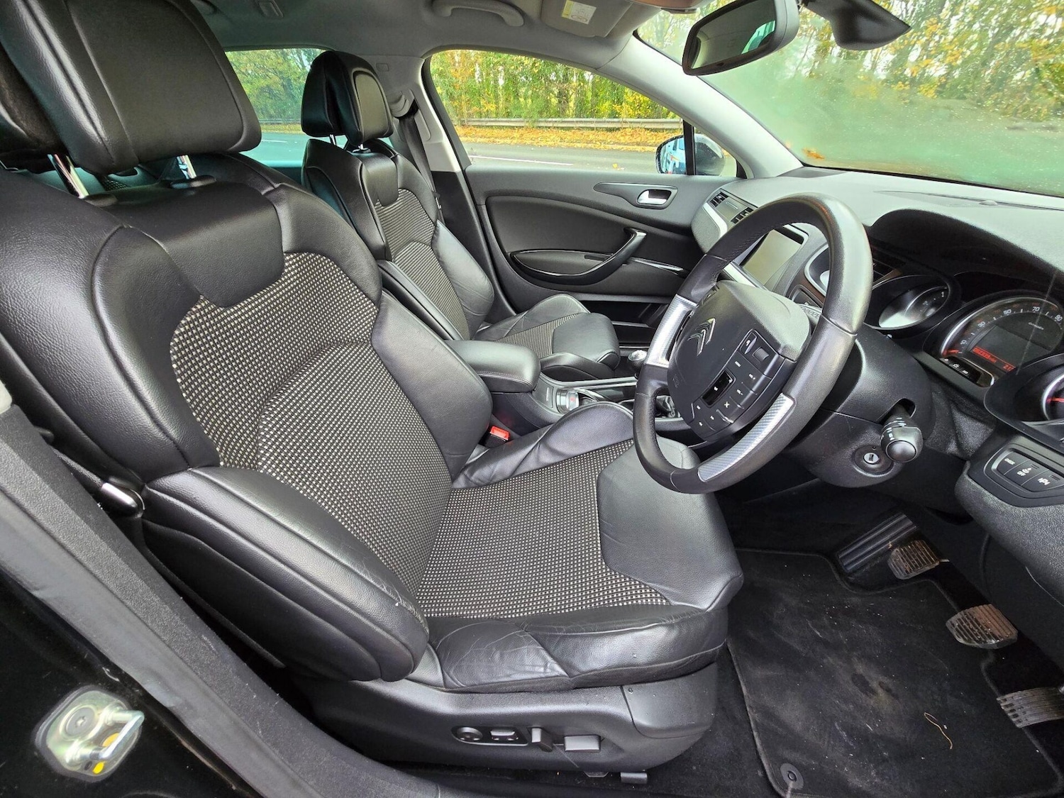 Used Citroen C5 2016 for sale - 76891873: Photo 13