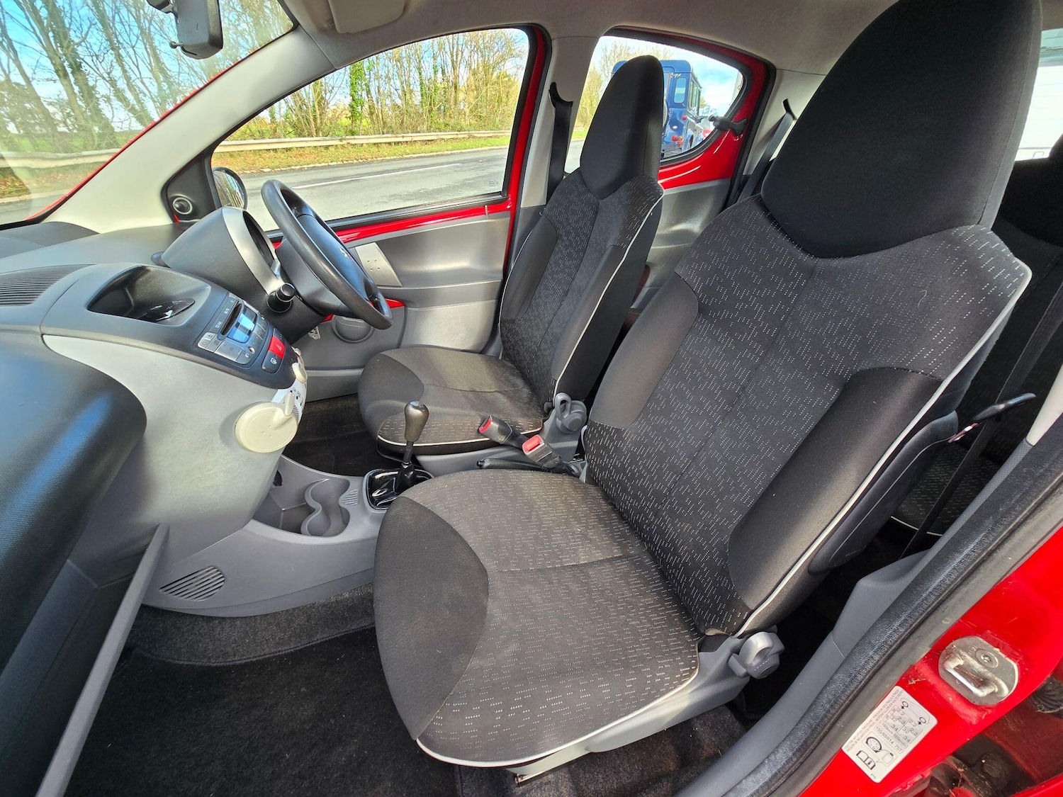 Used Peugeot 107 2011 for sale - 76612718: Photo 15