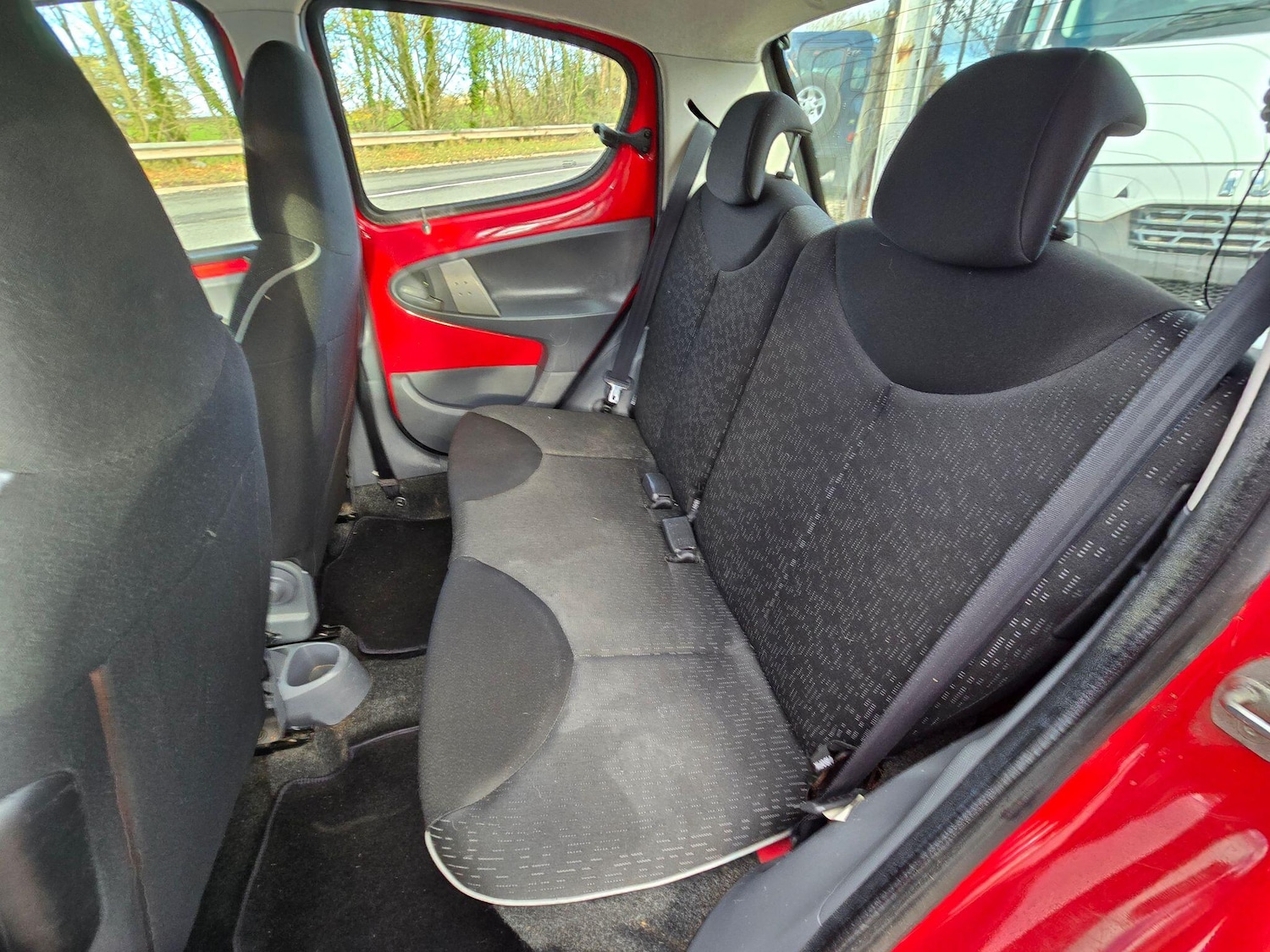 Used Peugeot 107 2011 for sale - 76612718: Photo 17