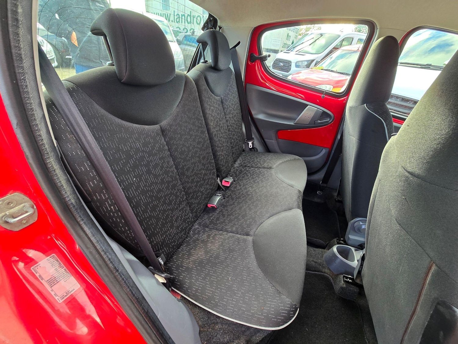 Used Peugeot 107 2011 for sale - 76612718: Photo 20