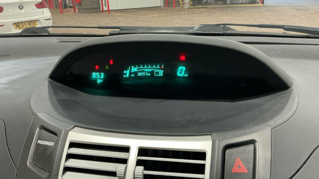 Used Toyota Yaris 2008 for sale - 77635786: Photo 9