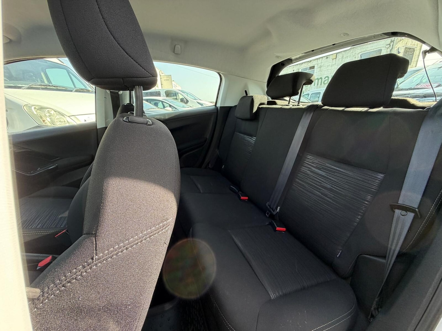 Used Peugeot 208 2016 for sale - 78201589: Photo 15