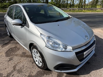 Used Peugeot 208 2016 for sale - 78201589: Photo