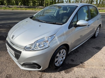 Used Peugeot 208 2016 for sale - 78201589: Photo