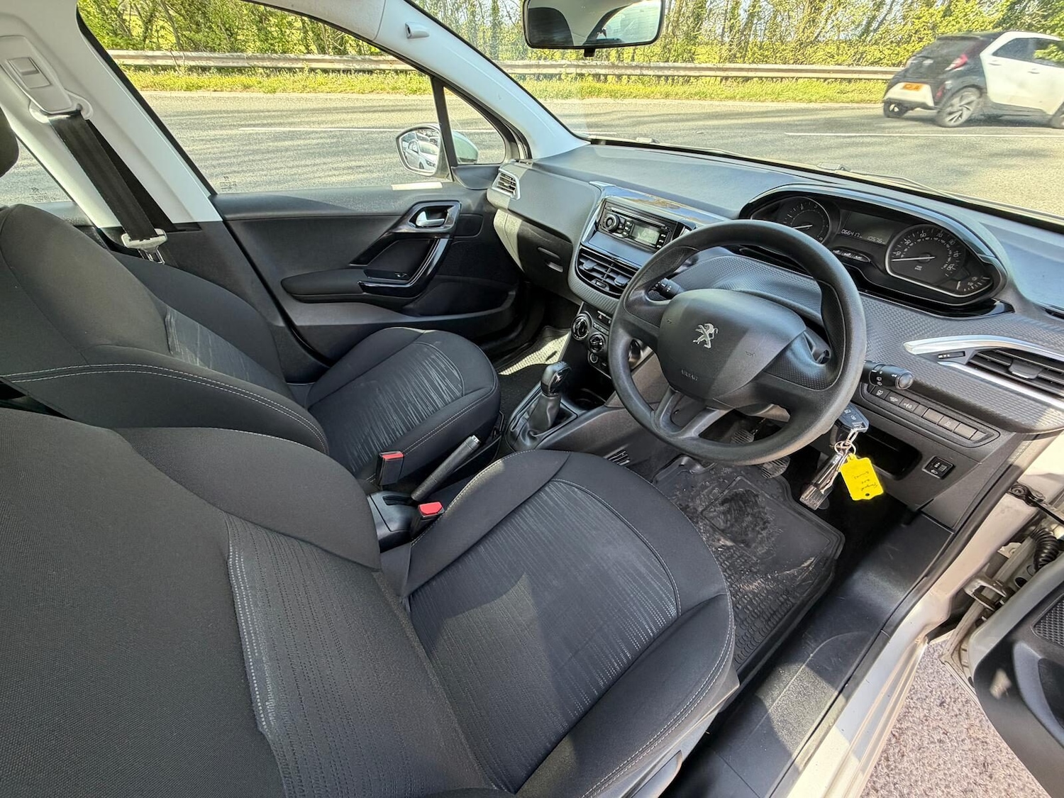 Used Peugeot 208 2016 for sale - 78201589: Photo 9