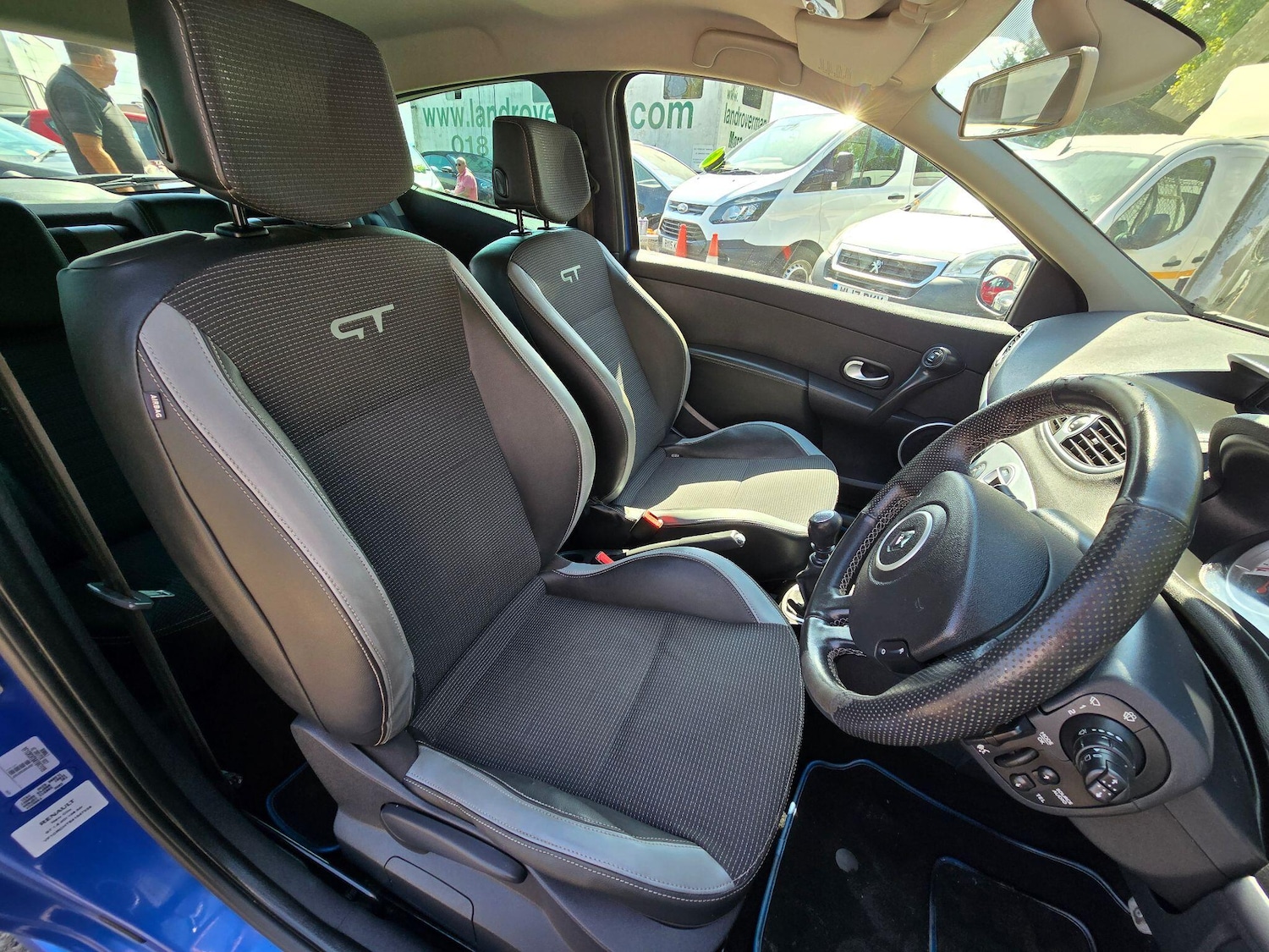 Used Renault Clio 2009 for sale - 76441035: Photo 13