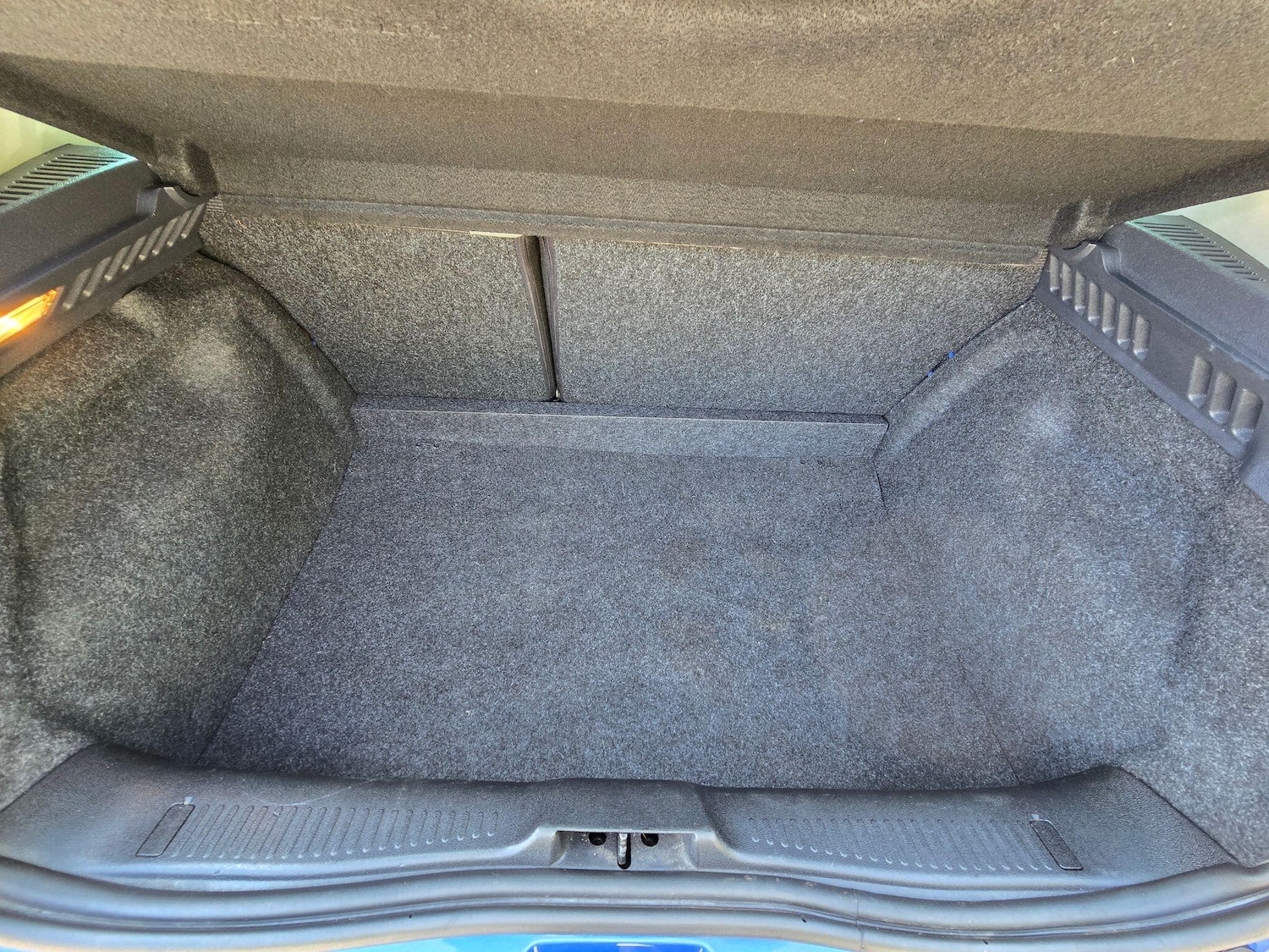 Used Renault Clio 2009 for sale - 76441035: Photo 16