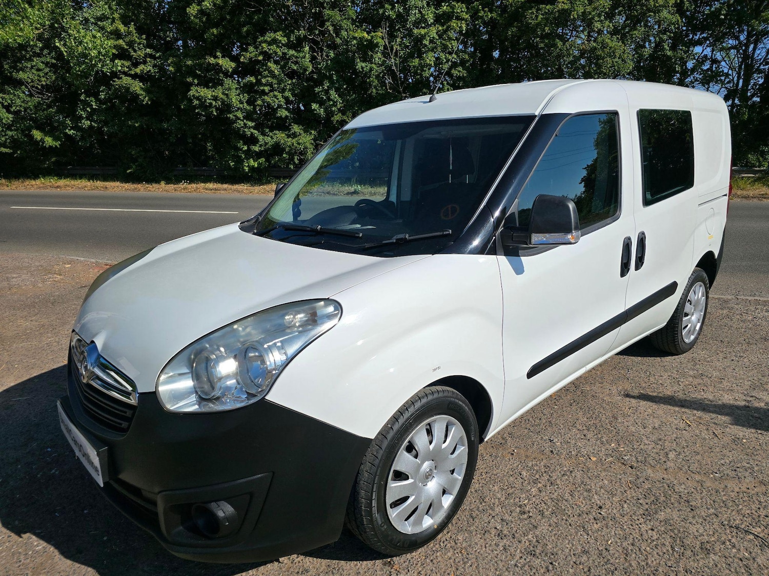 Used Vauxhall Combo 2013 for sale - 75908805: Photo 4