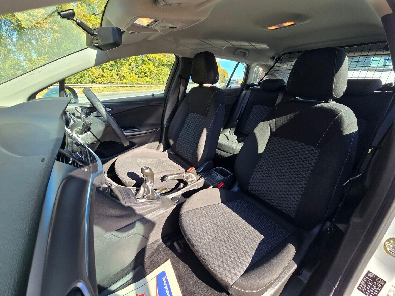 Used Vauxhall Astra 2017 for sale - 76891866: Photo 17