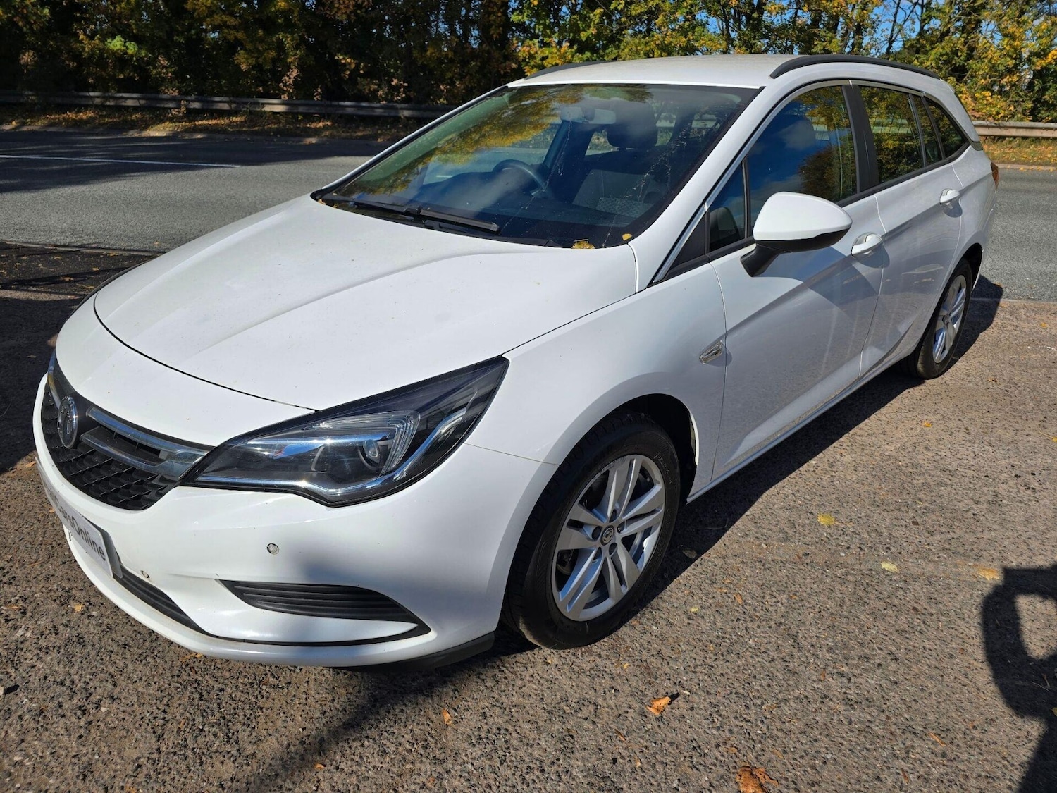 Used Vauxhall Astra 2017 for sale - 76891866: Photo 3