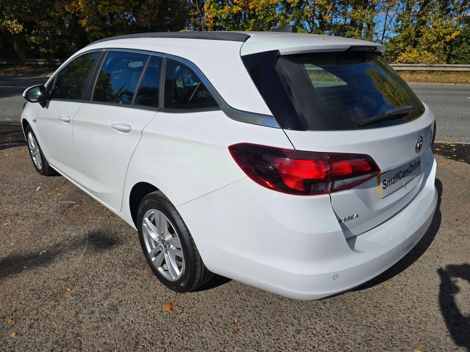 Used Vauxhall Astra 2017 for sale - 76891866: Photo 5